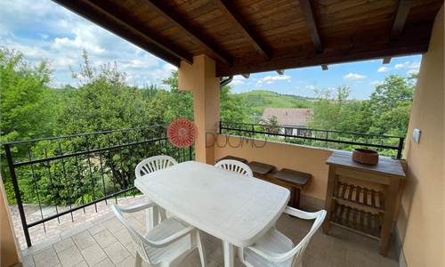 VILLINO INDIPENDENTE CON AMPIO GIARDINO